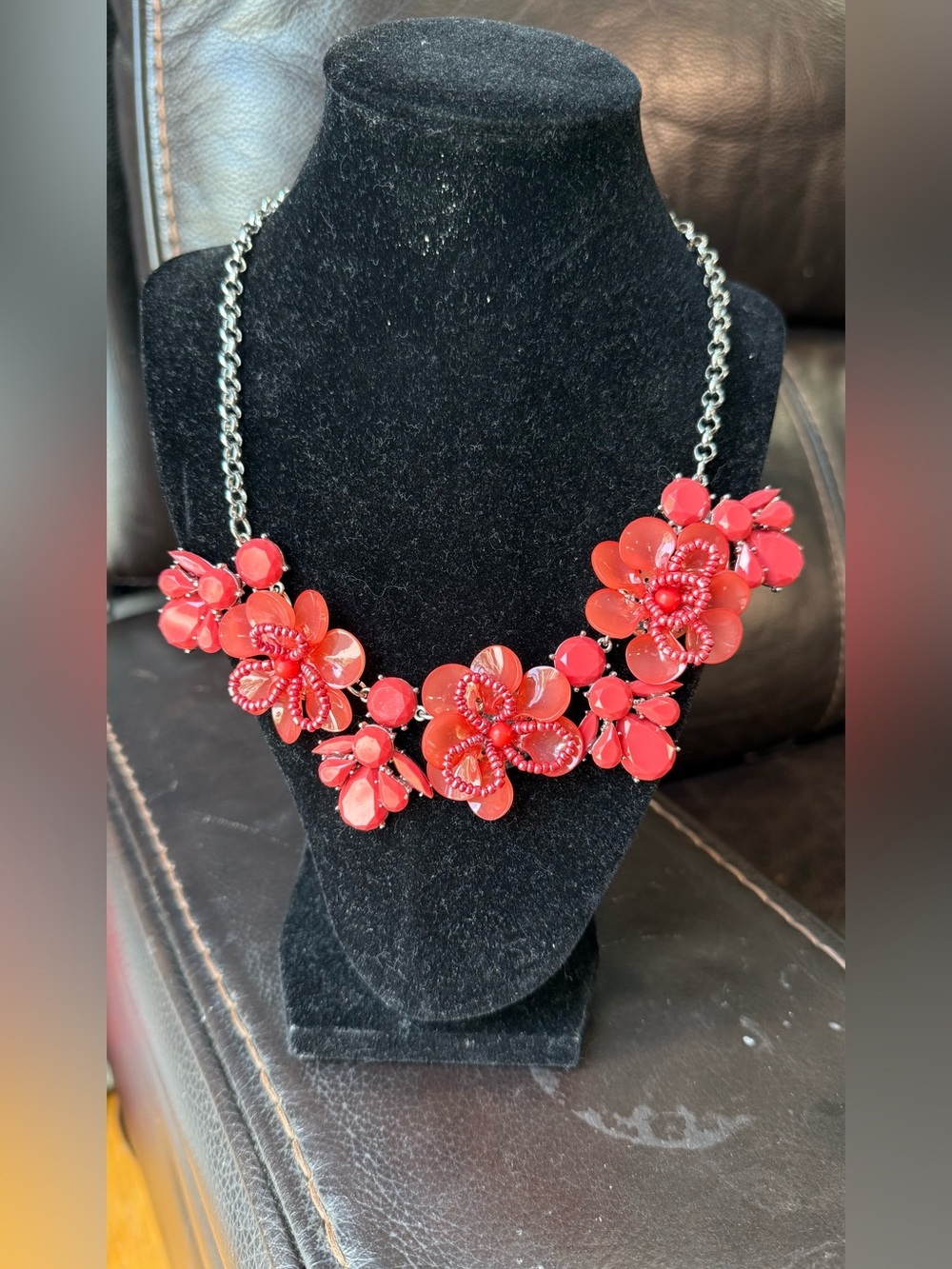 COLLANA IN LUCITE BIGIOTTERIA VINTAGE